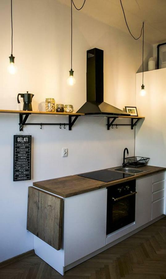 Singer Apartment Old Town Красков Екстериор снимка