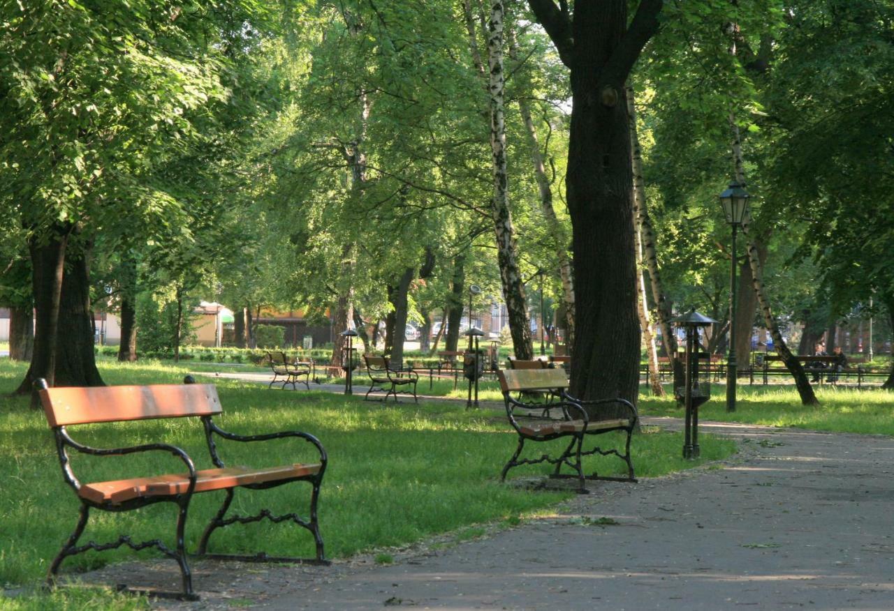 Singer Apartment Old Town Красков Екстериор снимка